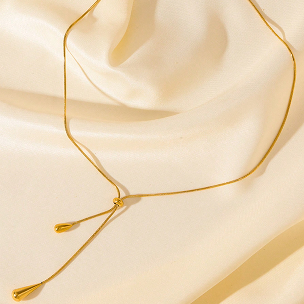 An Adjustable Golden Stainless Steel Y-shaped Pendant Necklace - Simple and Elegant Design, Suitable for Daily and Festive Wear, the Perfect Gift for Women, Ideal for New Year and All Seasons, Minimalist Necklace, Versatile Jewelry, High-quality