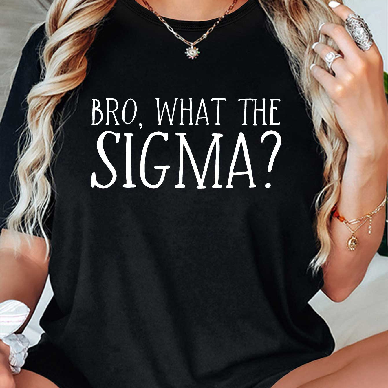 

Women's Letter Print T-shirt - Casual Round Neck, Short Sleeve Top For , Polyester , Machine Washable
