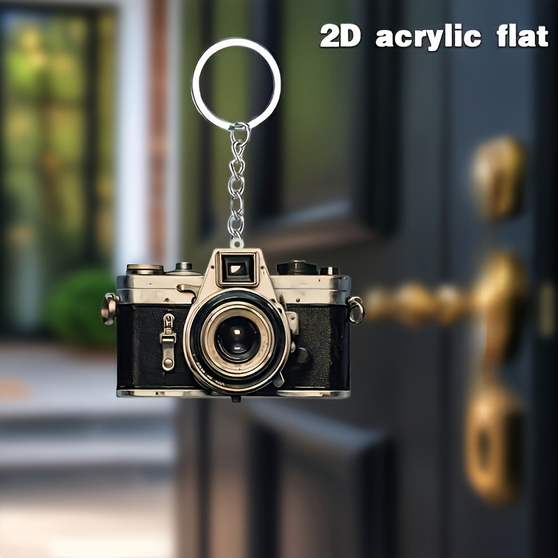 [2d flat] [2d flat] piano 2d, 1 portachiavi   retro acrilico a forma di fotocamera - elegante ciondolo per appassionati di fotografia,   per borse e chiavi dellauto,   per   del papà, lalbero di natale e decorazioni per feste, design piano 2d Dettagli dell'articolo 1