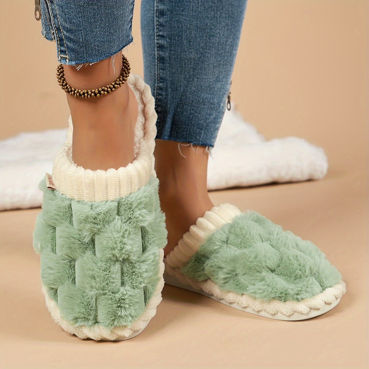 Image of Women Winter Fuzzy Plush Home Slippers, Cute Pink Diamond Pattern Cozy Indoor Bedroom Slippers, Soft Thick Sole Casual Indoor House Shoes, Women Shoes