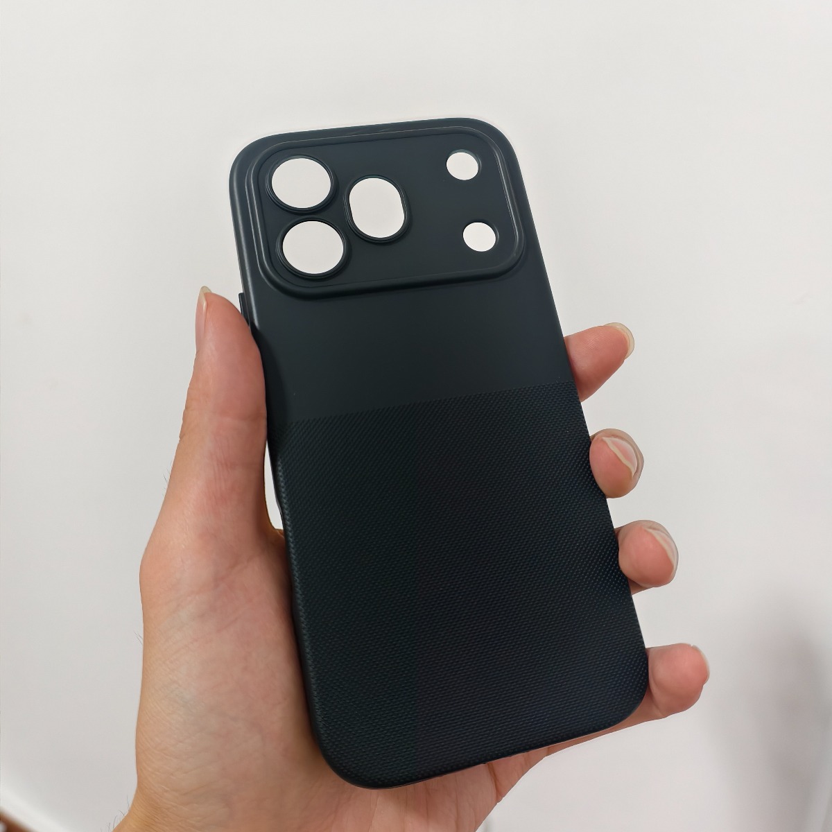 Trda ovitek za telefon: Klasičen matiran ovitek z matrično teksturo za Honor 600 Pro X9D X9C X7D, tanek, odporen proti udarcem, proti prstnim