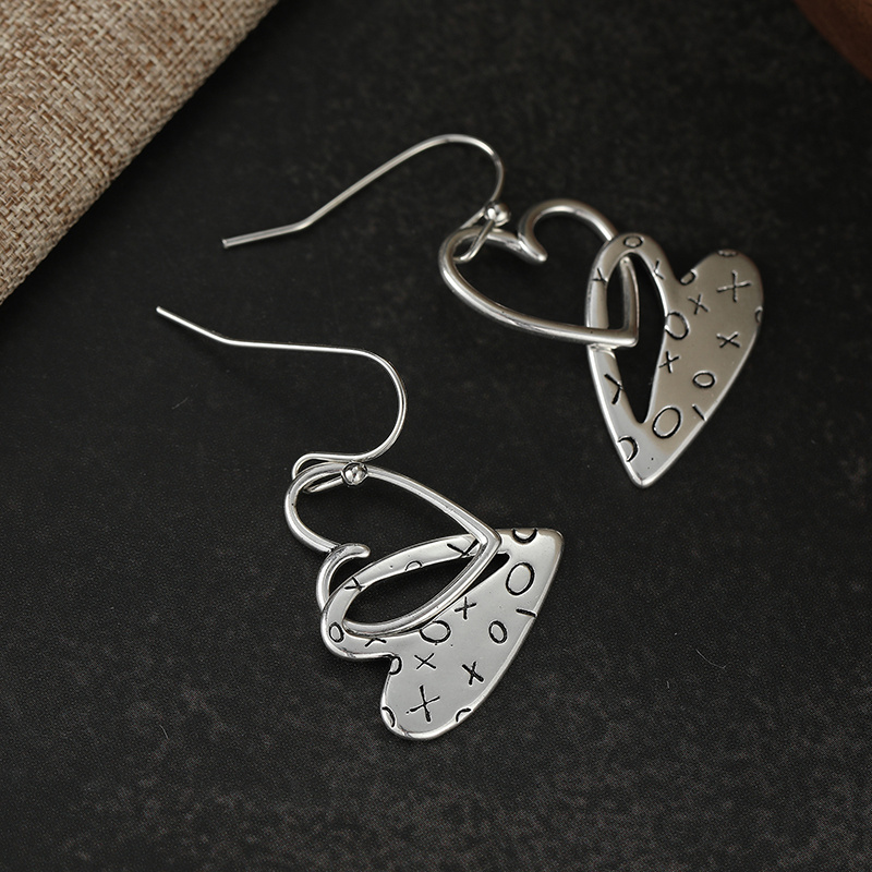 TEMU 1 Paire de boucles d'oreilles minimalistes et rétro de cœur ouvert, parfaites qui les portent de décontractée - Idéal cadeau pour ou bijou.
