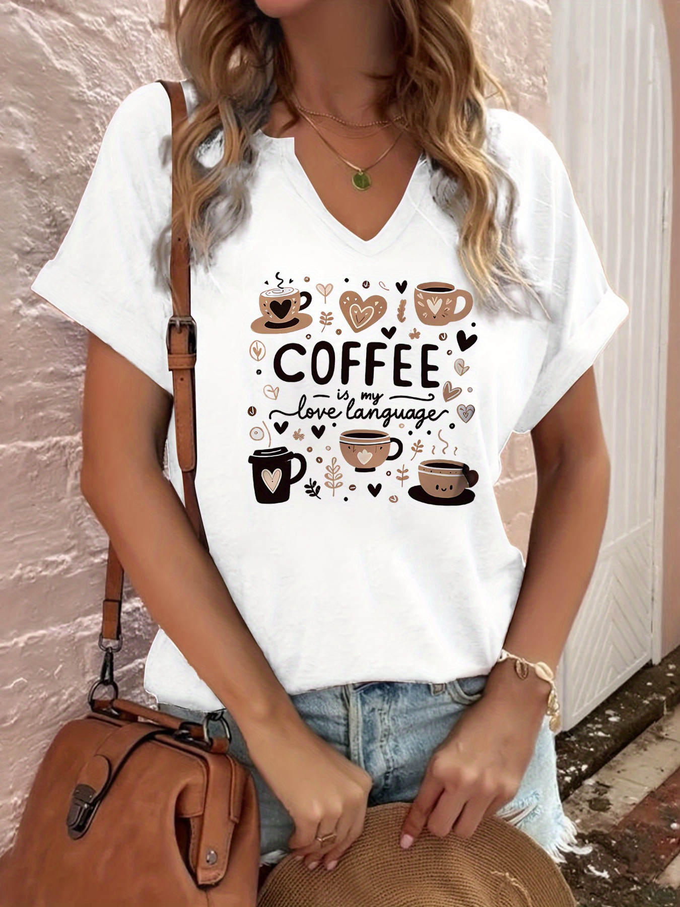 ブラウンCOFFEEプリント VネックTシャツ ブラウンCOFFEEプリント VネックTシャツ