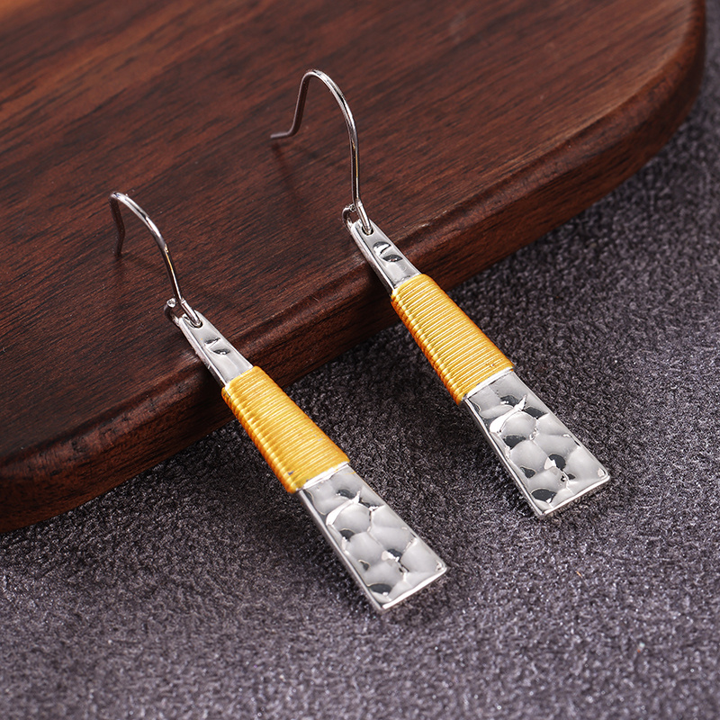 Women's Handmade Retro Hammer Patterned Pendant Earrings