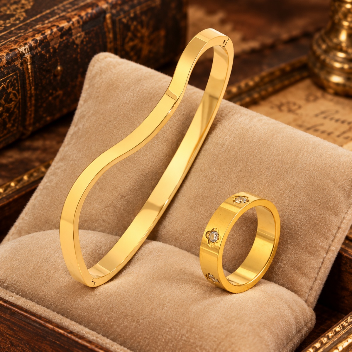 2pcs Women's Jewelry Set, Stainless Steel Wave-Patterned Bangle & Floral Ring