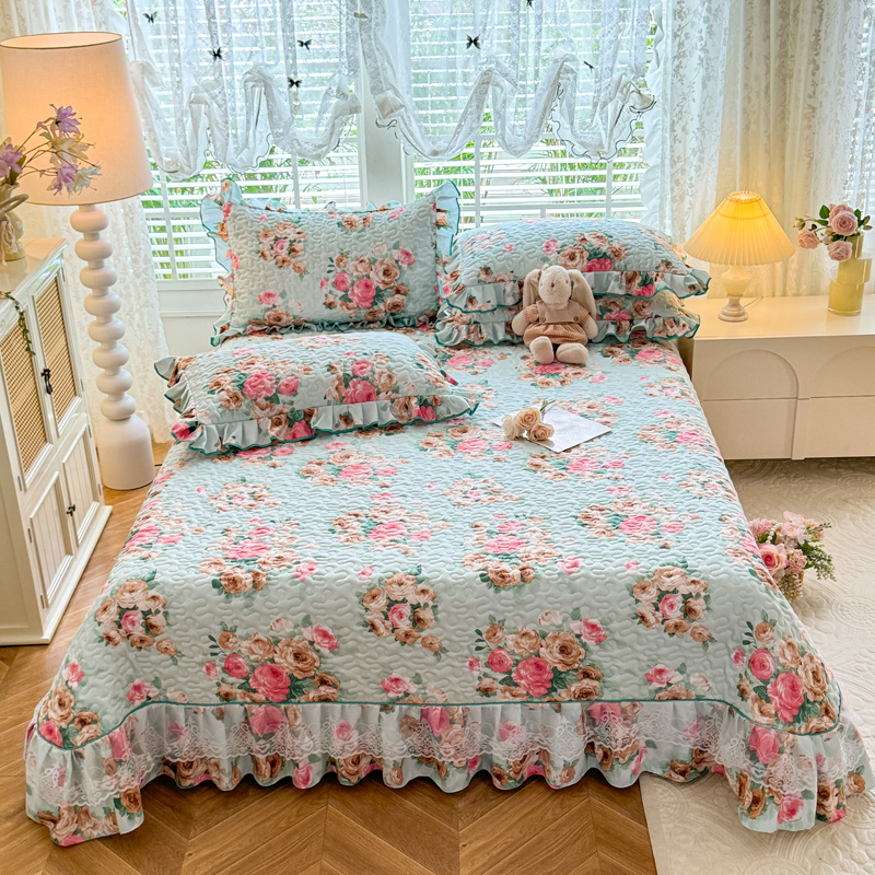 TEMU 3pcs Floral Lace Bedding, Soft And Skin-friendly, For Bedroom Or , 1 *bedspread   2 *pillowcases, Filling Not Included