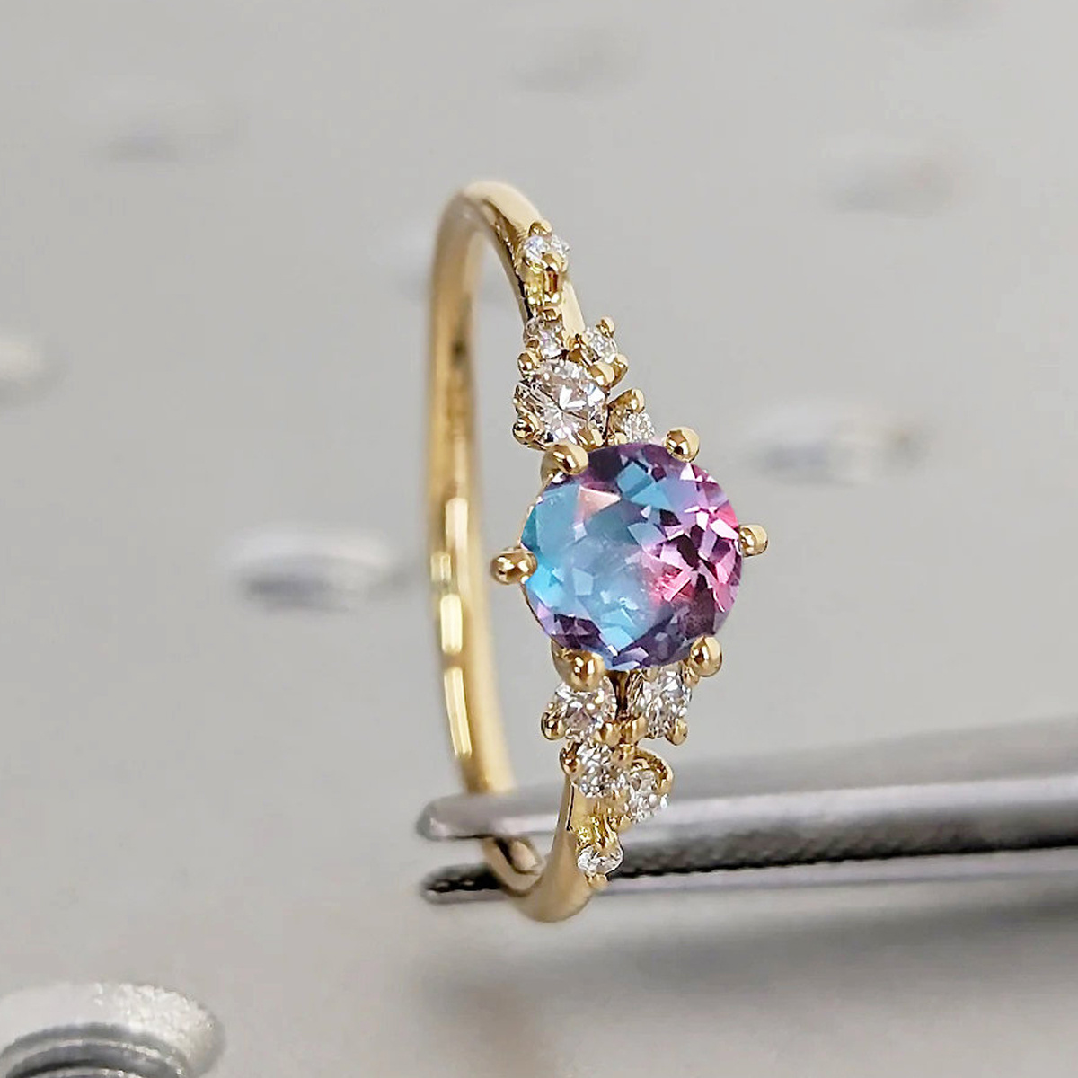 Women's Elegant Cubic Zirconia Ring, Valentine's Day Gift