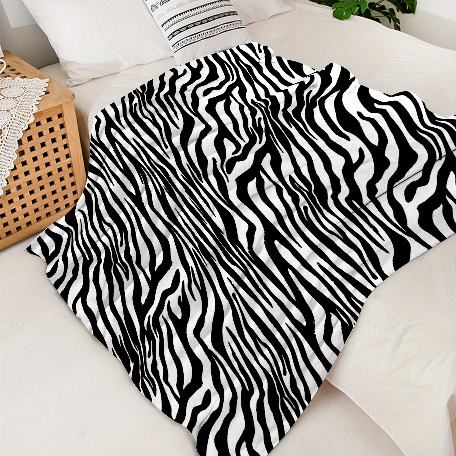 

Zebra Print Flannel Blanket - Lightweight, Comfortable Nap Throw For Sofa And Bed, Perfect Christmas Gift, Contemporary Style, 100% Polyester, Flannel, Nap Blanket, Contemporary Style