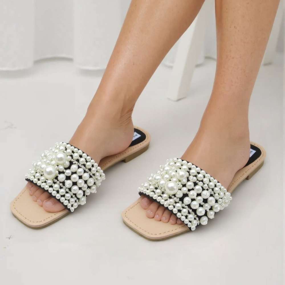 【REMME/レメ】cover tong zebra sandal Embellished zebra-print sandals in multicoloured - Tom Ford