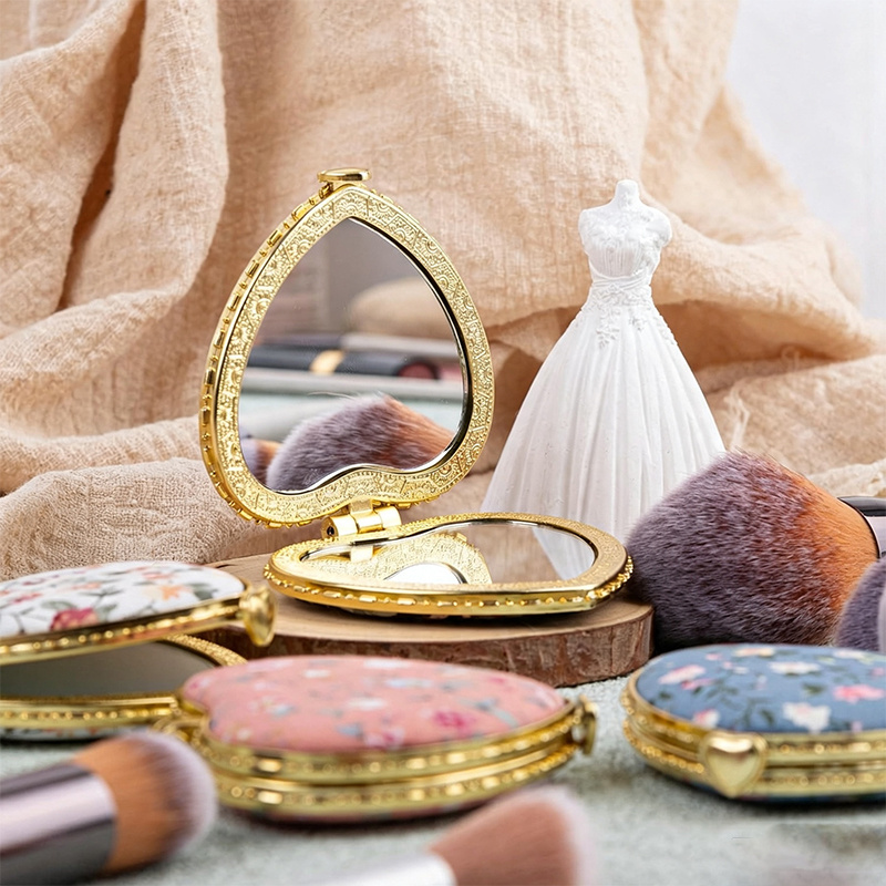 4pcs Double-Sided Folding Mini Makeup Mirrors
