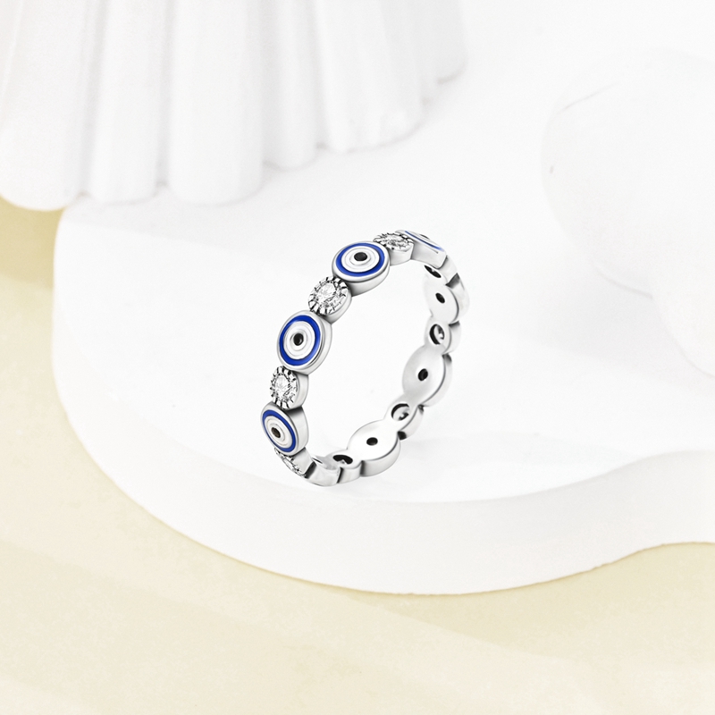 Women's Hypoallergenic Wide Ring, Perfect for Parties