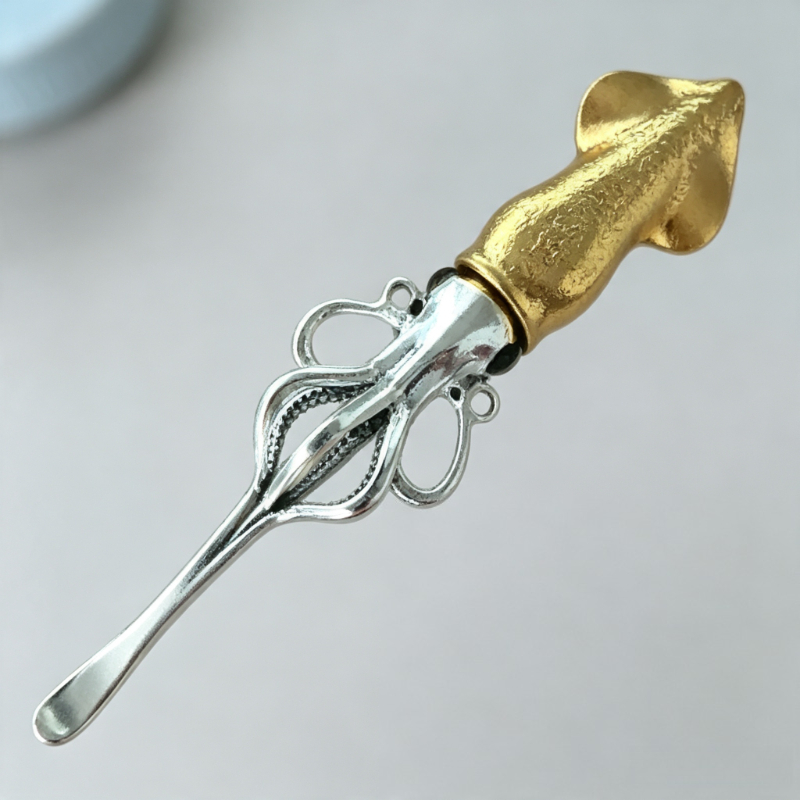 TEMU 1pc Squid-shaped Ear Pick Earwax Removal Tool, Vintage Ear Cleaner, Portable Personal Ear Care Tool