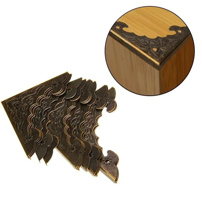 E-shop 8 oder 16 Stück Antike Kupfer-Eckfüße - Vintage Verzierte Metallkanten für Schmuckkästchen, Kommoden, Tische - Phthalatfreie Möbelschoner &