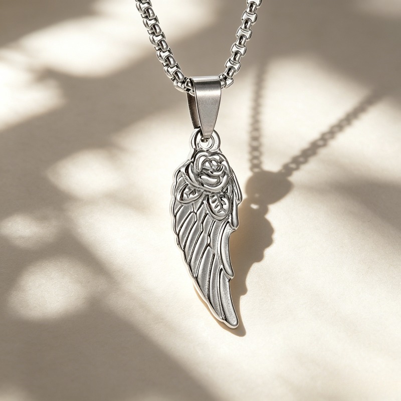 Fashionable Exquisite Wing Design Necklace, Unisex