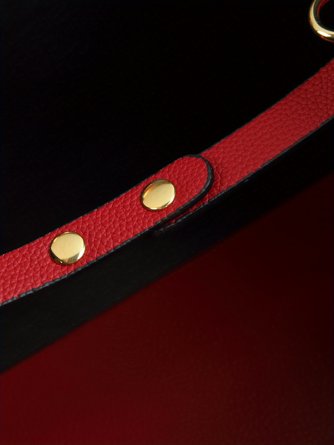 Tote bag with keys and phone inside