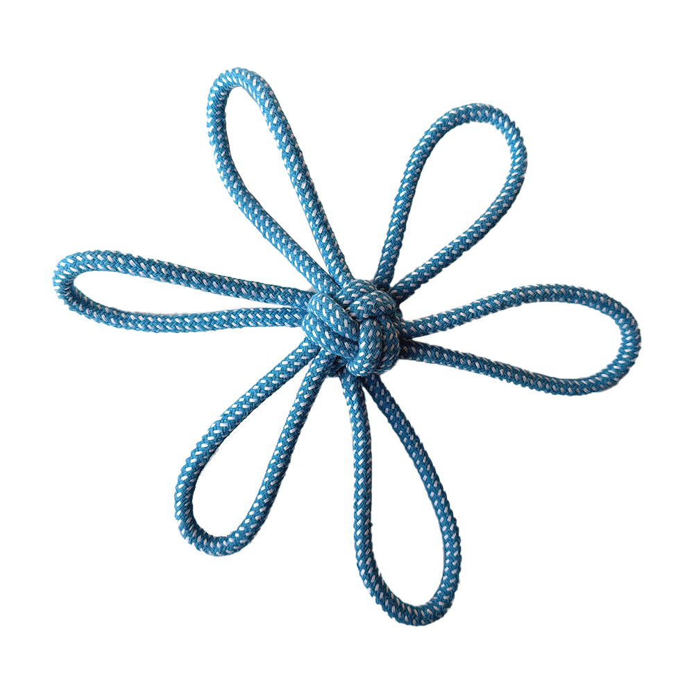 Flower-Shaped Dog Bite Toy for Interactive Training
