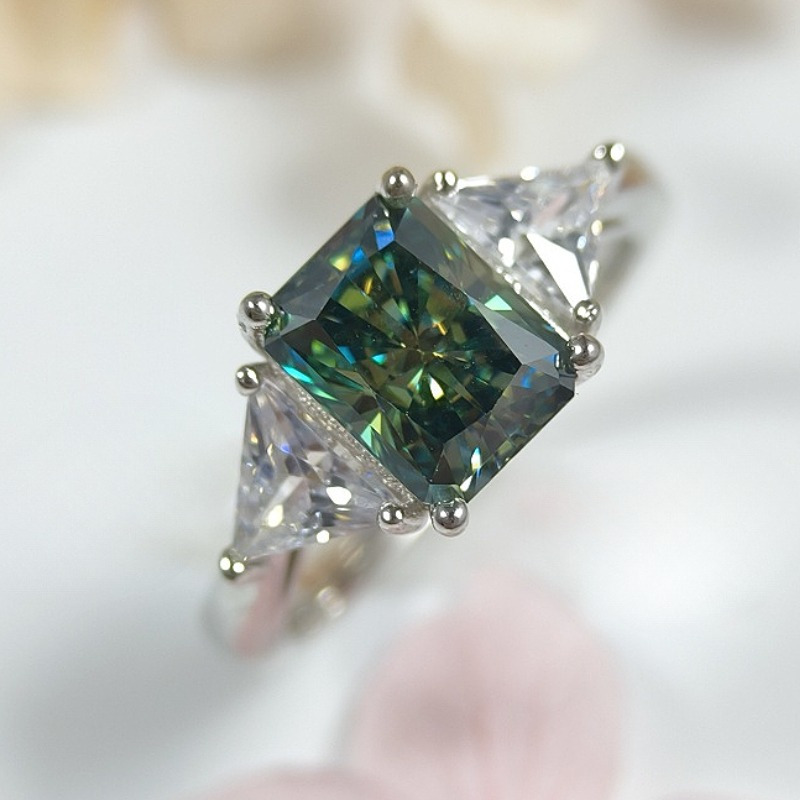 Women's 925 Silver Radiant Cut Green Moissanite Luxury Ring