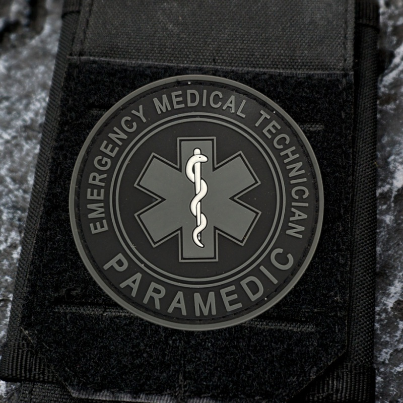 

1pc Tactical , Embroidered International Medical Technician Badge, Waterproof Armband-inspired, Diy Decorative Clothing Patch, Rucksack Accessory