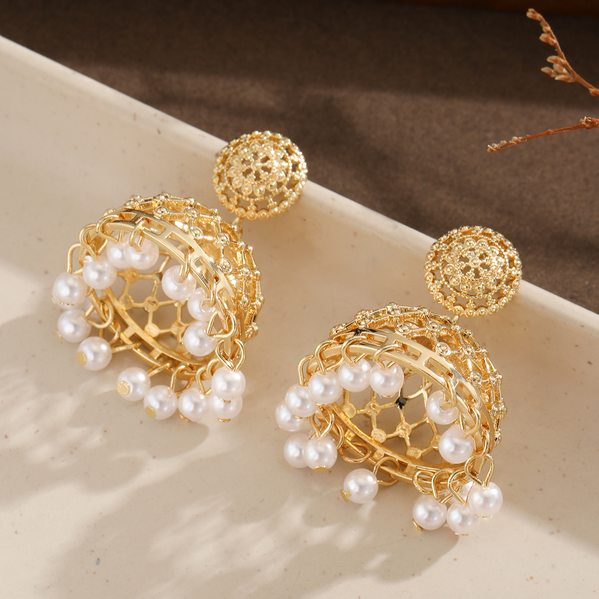 Vintage Ethnic-style Openwork Round Filigree Pendant Earrings
