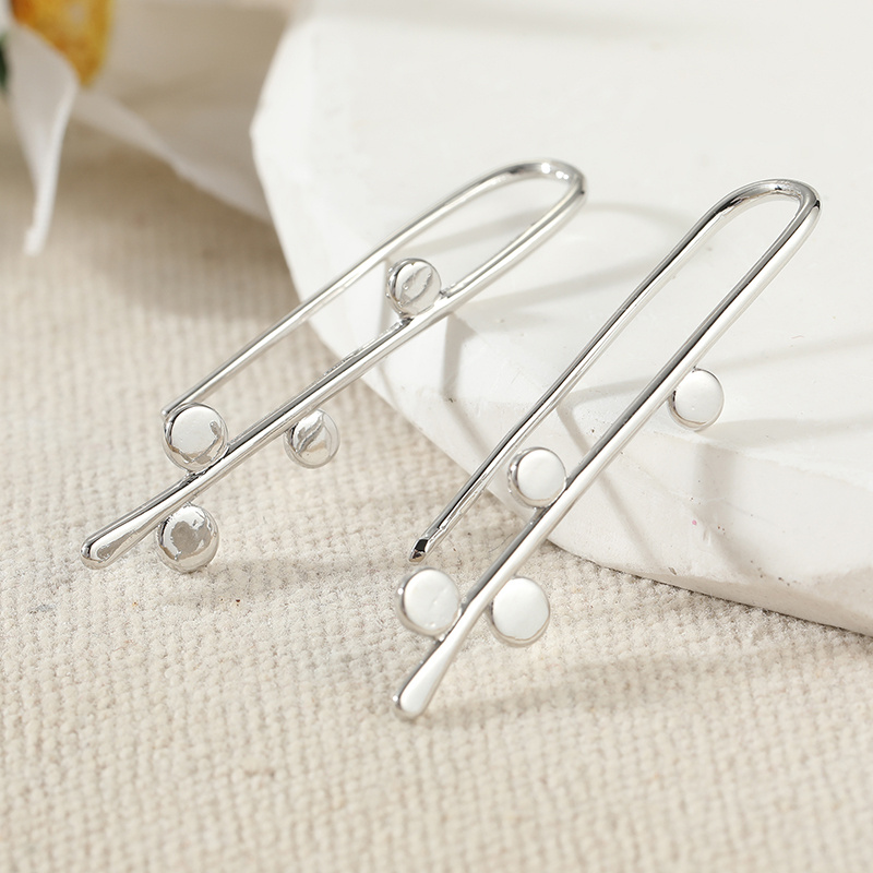 TEMU Minimalist And Luxurious Wind Hammer Pattern Circular Tassel Ear Hook For Women's Workplace Commuting Versatile Temperament Long Earrings