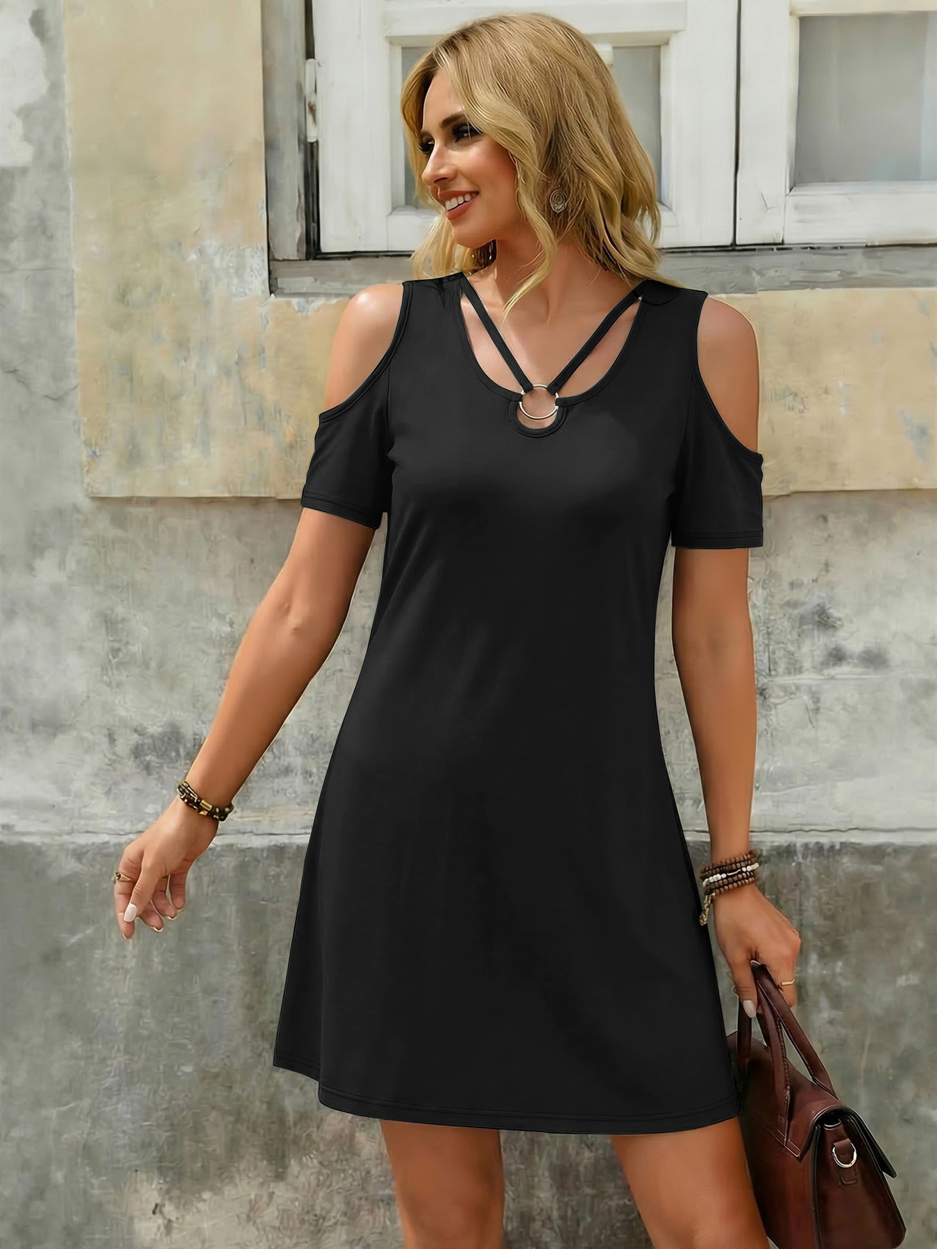 black hoco dress with flowers Glittery Little Black Homecoming Dresses Mini Cocktail Dresses Pageant –  SELINADRESS