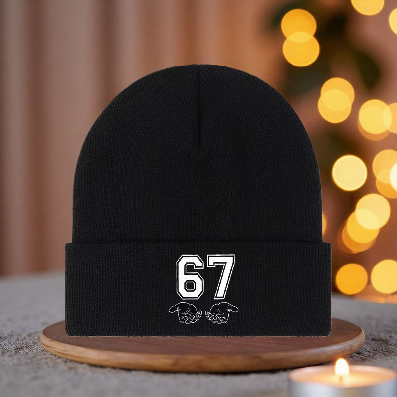 TEMU Bonnet en avec imprimé motif créatif mème "67" sur mains, bonnet tricoté automne/hiver, bonnet de ski d'hiver unisexe confortable et léger,