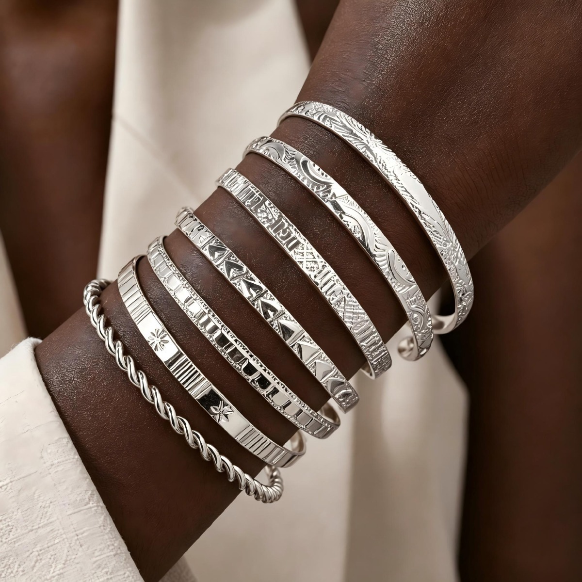 7pc Stylish Engraved Open Bracelet Set