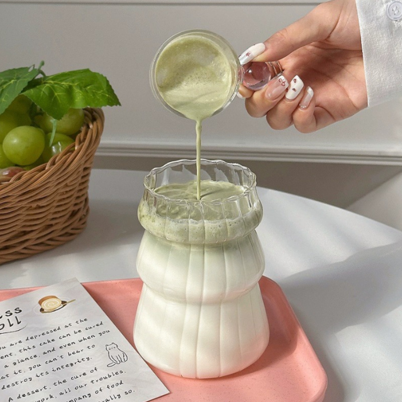 4 6pcs ldq ribbed glass cups with straw lid 18oz   drinking glasses for iced   water matcha juice   leak proof hand wash   accessories beverage serving wave pattern   hand   Product details 9