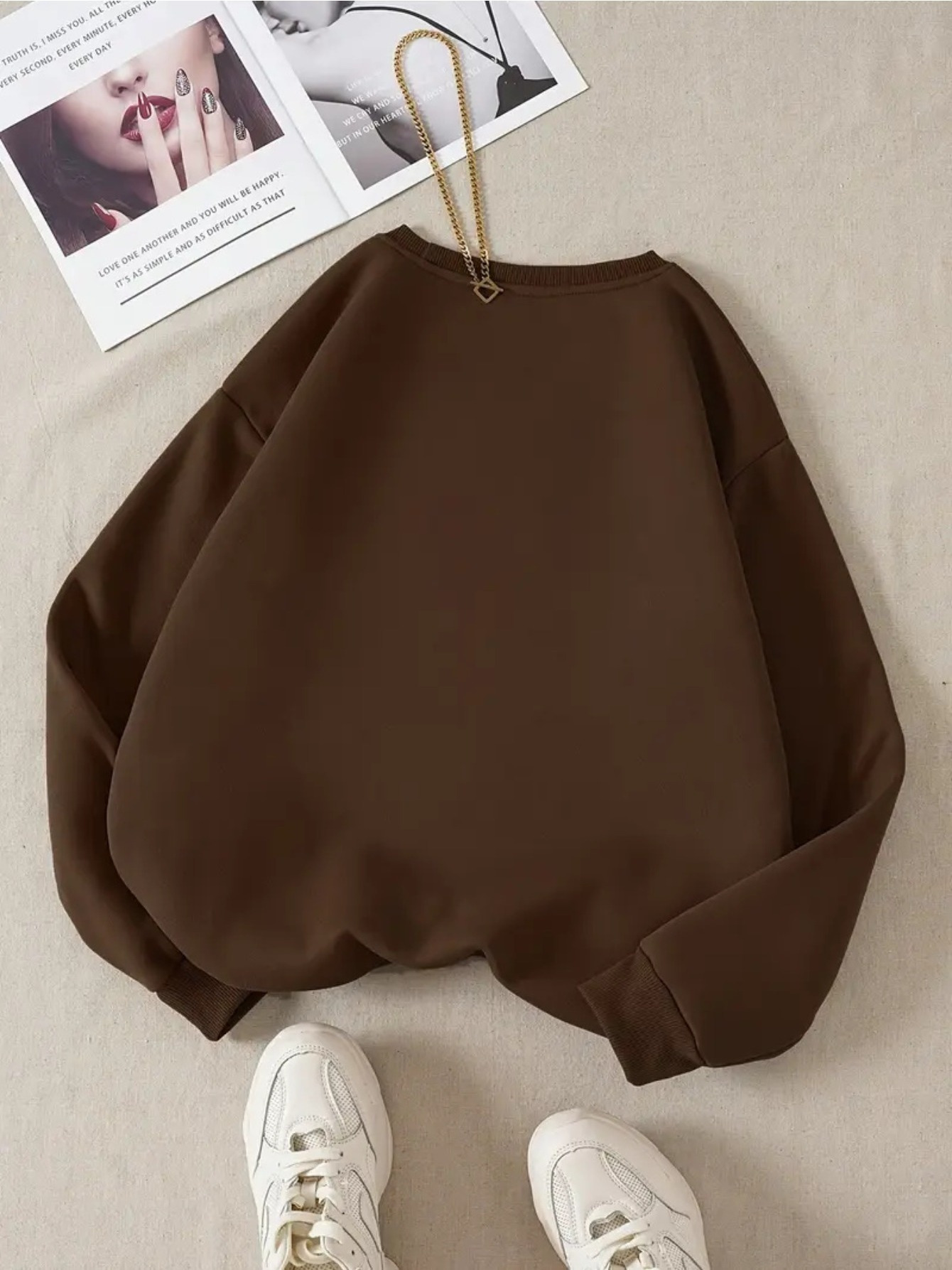 pull femme décontracté à imprimé   - design   et   marron avec   the moon, col rond   pour automne/hiver, lavable en machine, vêtement confortable, haut tendance, manches longues, style streetwear,   durable, top imprimé, pour amateurs de mode Détails du produit 0