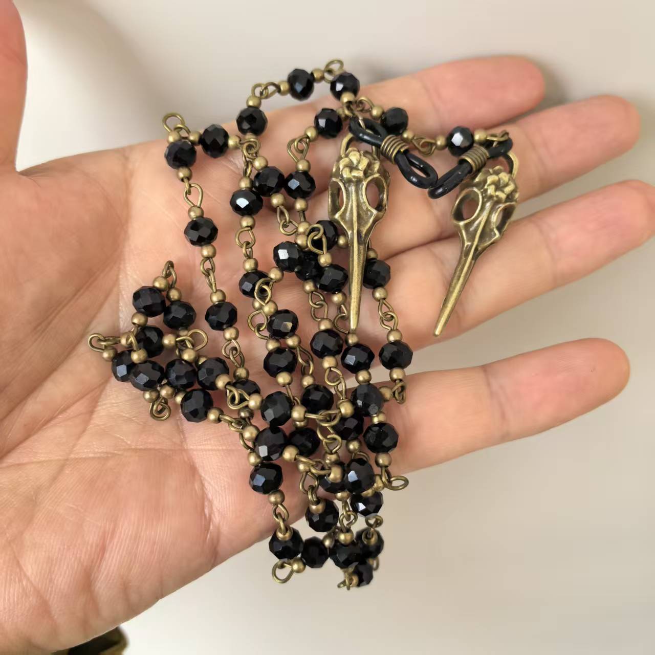 TEMU アンティーク 鳥の頭 ハンドメイド ブラック メガネチェーン