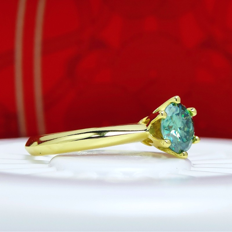 Women's 1 Carat Green Moissanite Ring in S925, Perfect for Engagement