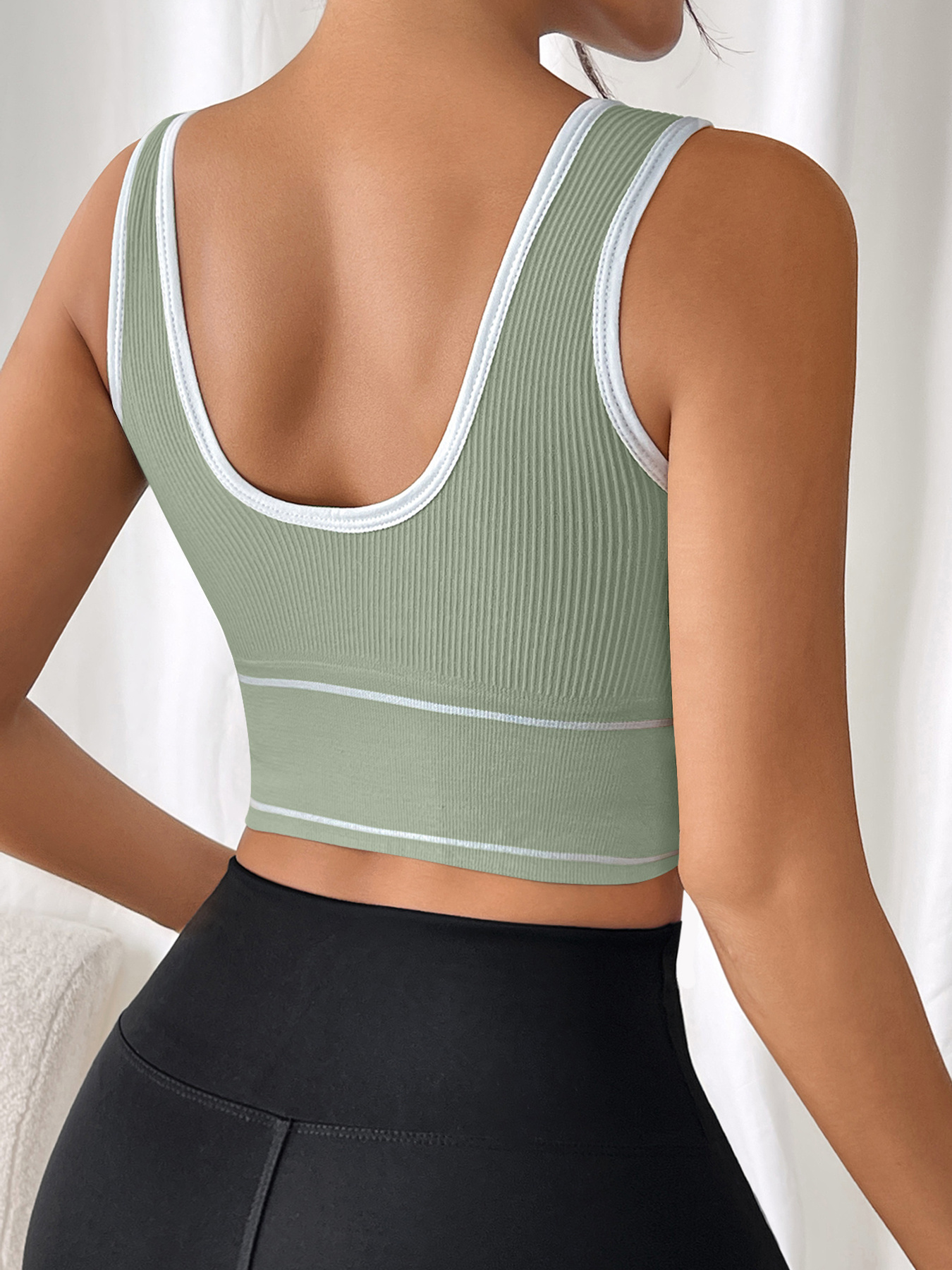 DanShen Women's High-Support Sports Bra - Wireless, Padded, Stretchy Nylon Blend for Yoga & Running, Mint Green Ribbed Design with White Logo, Machine Washable