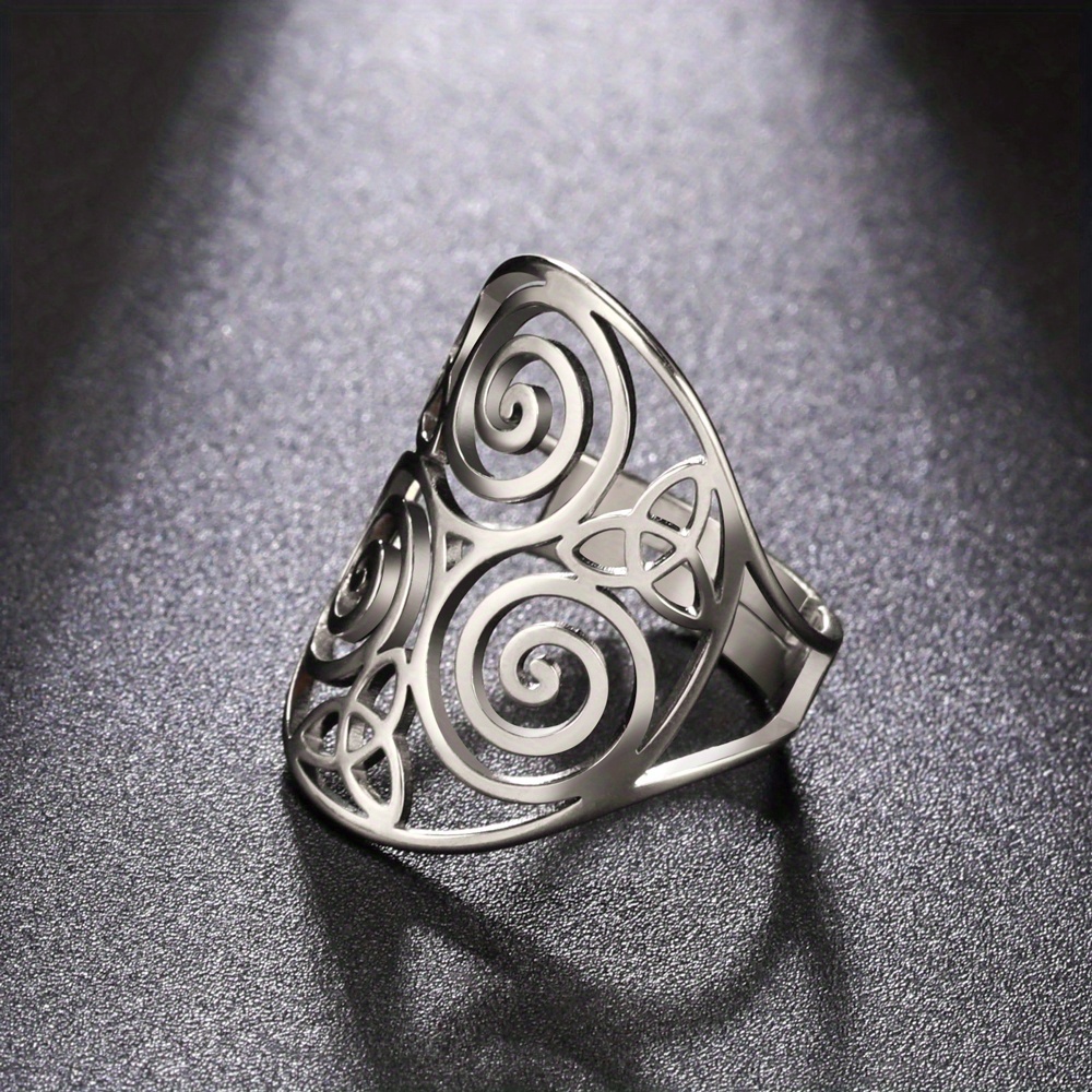 Adjustable Triskelion Amulet Ring, Bohemian Celtic Knot
