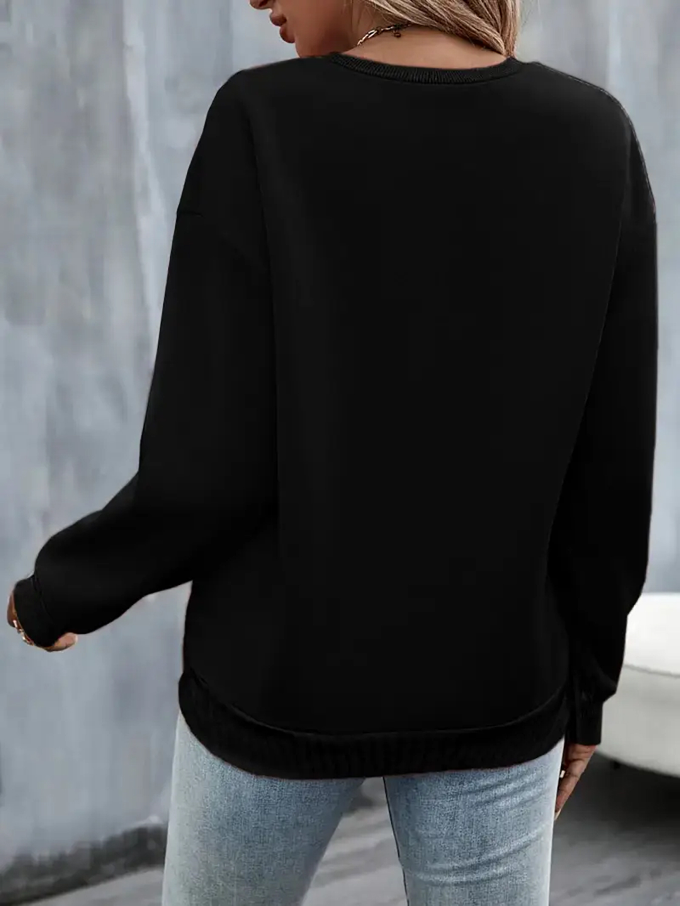 1 pièce Haut surdimensionné rose pour femmes Y2K avec inscription de bout en point - Pull ample à col rond, lavable en machine et adapté aux saisons (pas d'utilisation sèche)