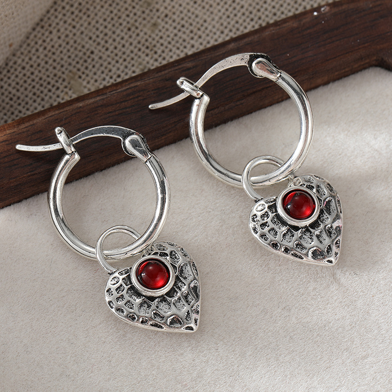 TEMU Orecchini vintage a forma di cuore da donna, stile datato abbinato a pendenti con stile e cool
