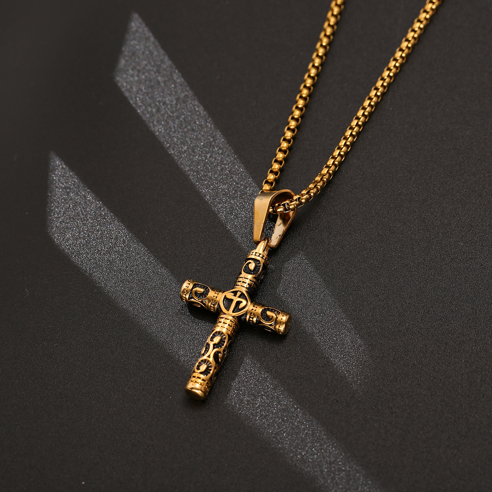 Image of 1pc Vintage Carved Cross Pendant Necklaces Men 304l Stainless Steel Golden Silvery Religious Fashion Accessory Gift