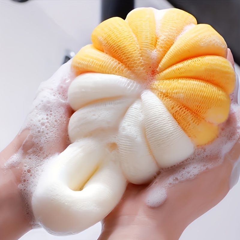 3pcs Set with Pumpkin-Shaped Bath Ball and Heart-Shaped Hooks