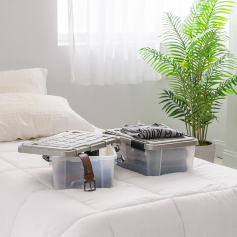 4 pack   heavy duty bpa free storage boxes with gasket seal   latches clear chrome retro tote bins  of moving containers suitable for moving rv emergency polypropylene stackable Product details 2