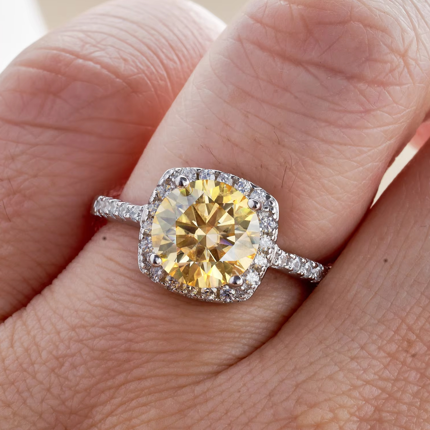 Women's 1/2/3 Carats S925 Moissanite Engagement Ring, Elegant Gift