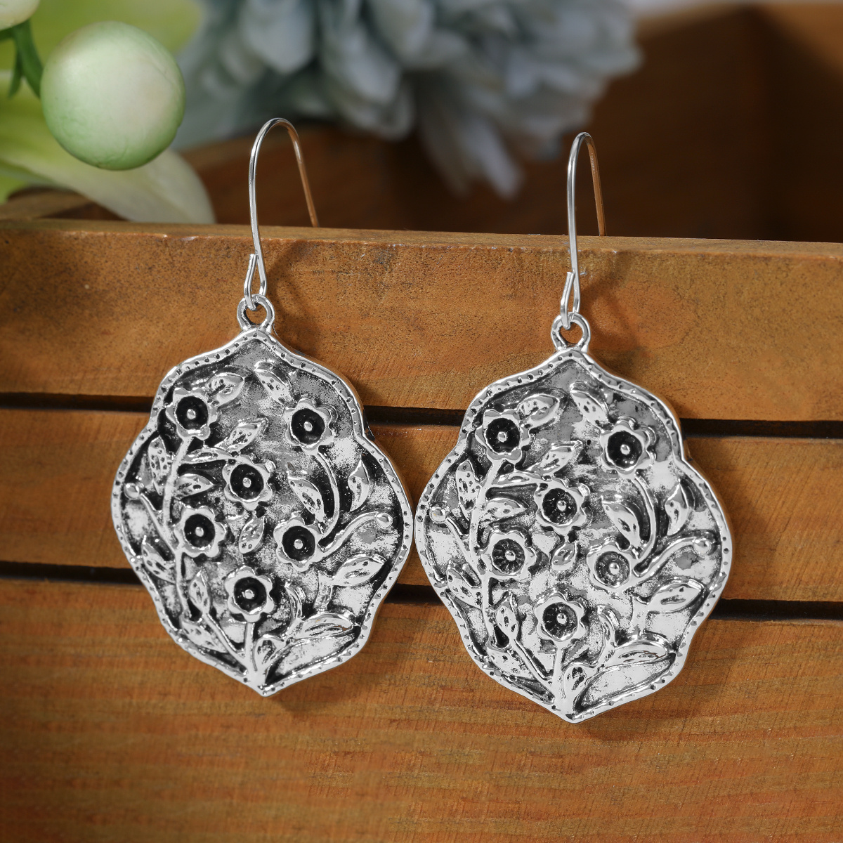 Women's Retro Distressed Floral Embossed Pendant Earrings