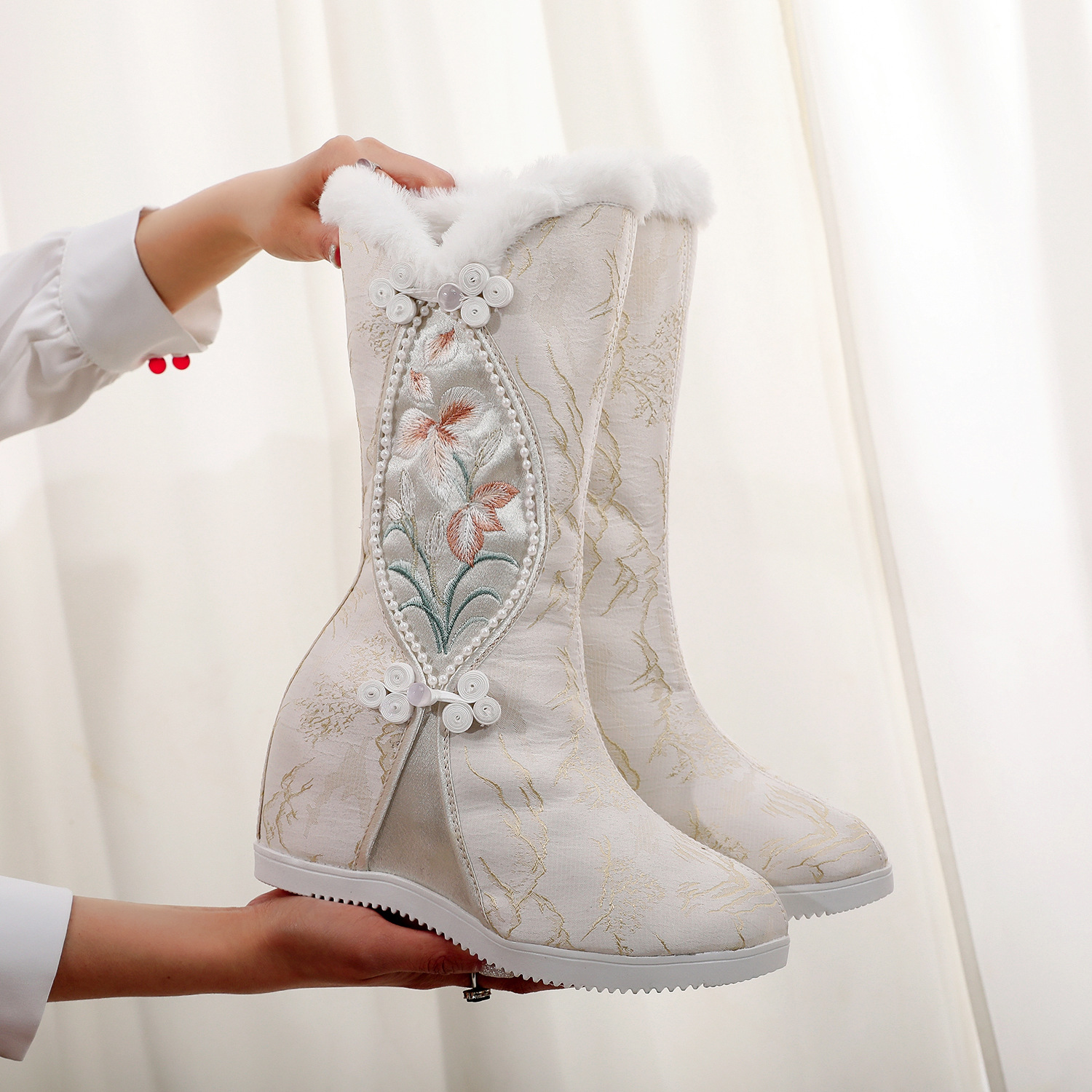 Image of European And American 2026 New Winter Padded And - Lined High- Heeled Boots, Ancient- Style Zipper, Golden- Wire, Furry- Topped Mid- Calf Boots, Women Shoes