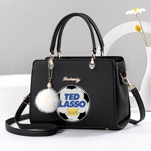 imagem do item 1pc . mala de moda estampada para mulheres, bolsa de tiracolo com pendente de pelota de cabelo, mala de ombro elegante com alça superior para deslocações diárias, compras, viagens e passeios