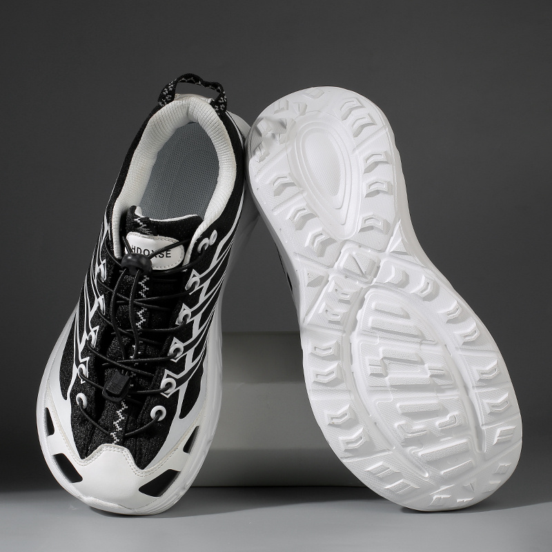 Men's Wide-Toe Colorblock Platform Sneakers with Elastic Laces