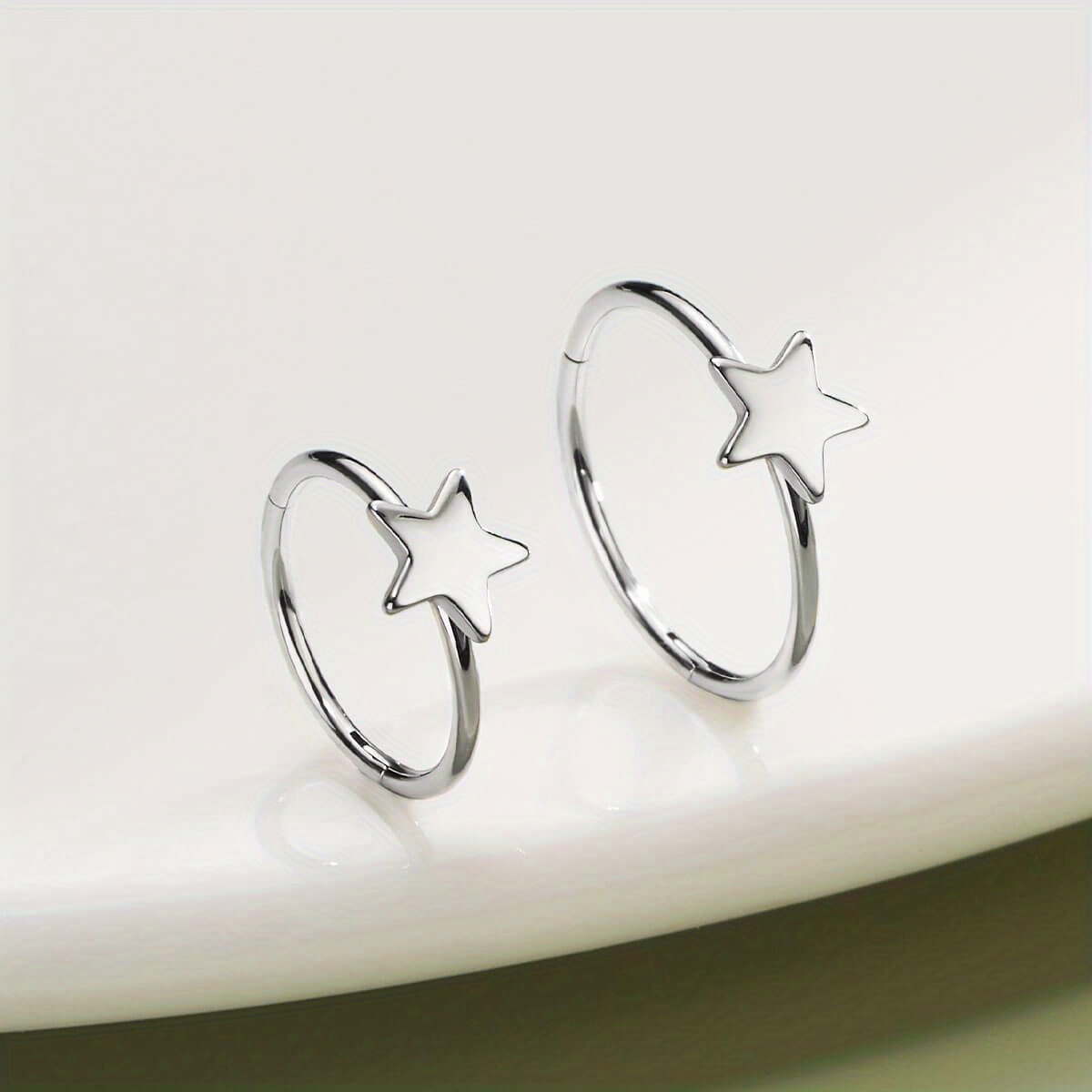 

20g Flat Hinged Star Nose Ring Stainless Steel Nose Hoop