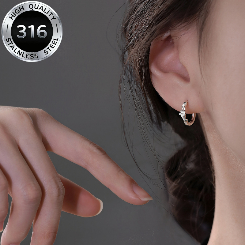 TEMU A Pair Of High-end Steel Three-dimensional Small Floral Ear Cuffs For Women, Featuring A Niche Design Versatile And Elegant. Ear Hoops Are
