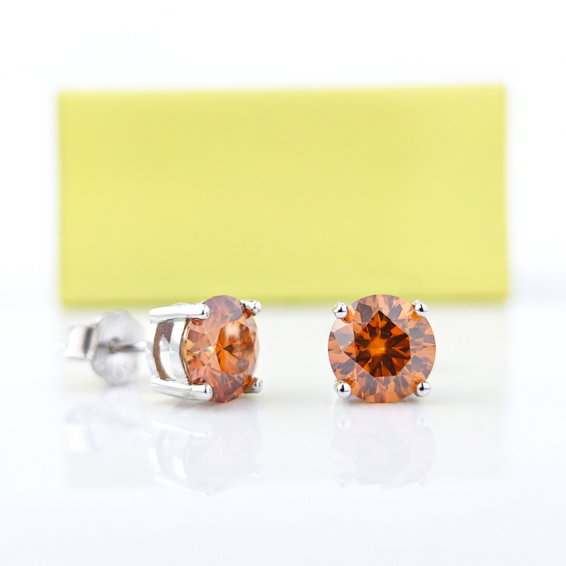 Men's/Women's 0.5/1/2 Carat Silver Moissanite Stud Earrings