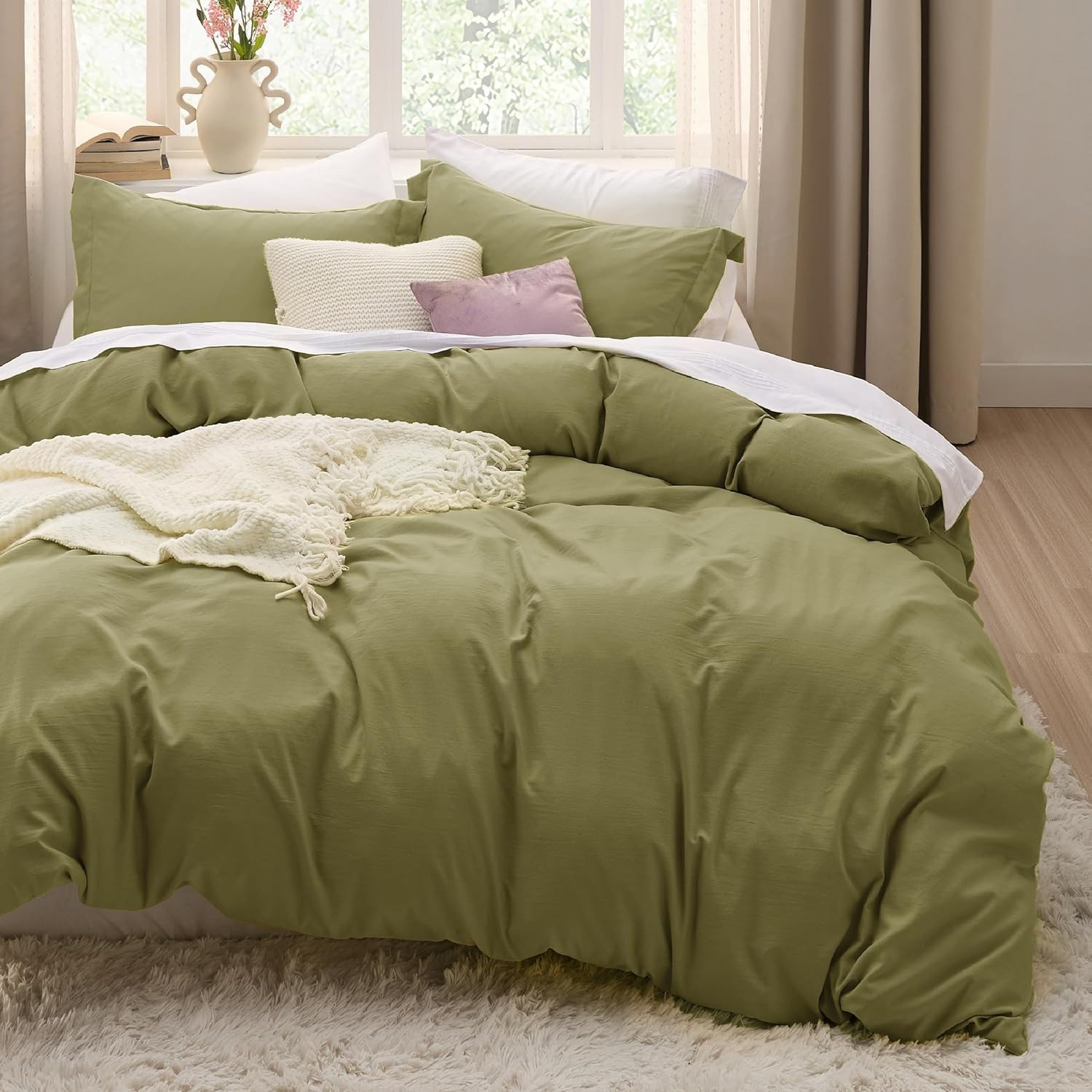 

Bedsure Avocado Duvet Cover - Soft Prewashed Duvet Cover Set, 2/ 3 Pieces, 1 Duvet Cover With Zipper Closure / 2 Pillow Shams, Comforter Not Included