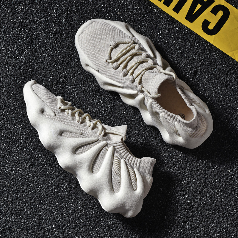 Fashionable and Trendy High-Quality Men's Casual Sneakers