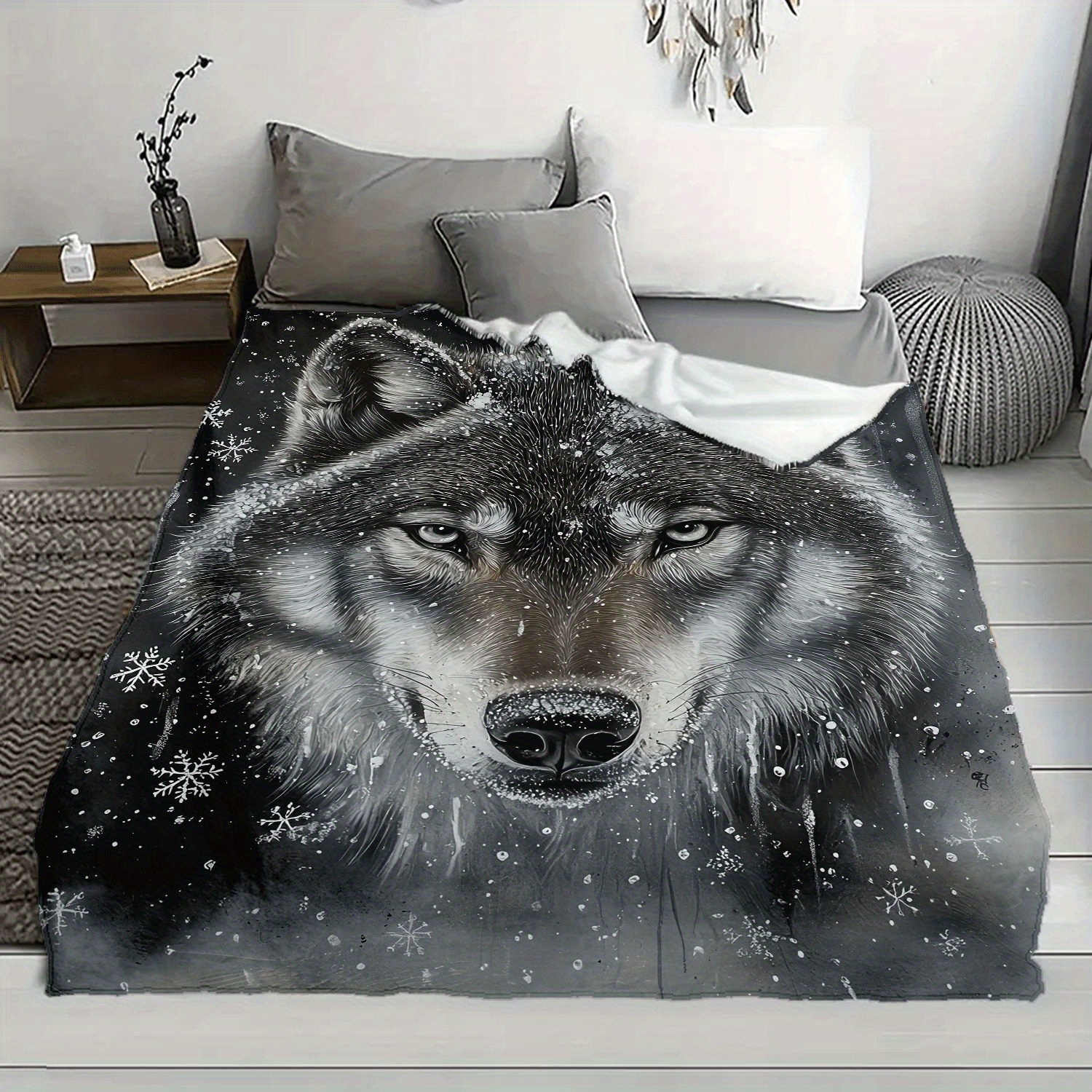 wolf print flannel throw blanket perfect gift for african girls granddaughters daughters versatile for outdoor beach camping sofa pet office use soft   cozy details 3