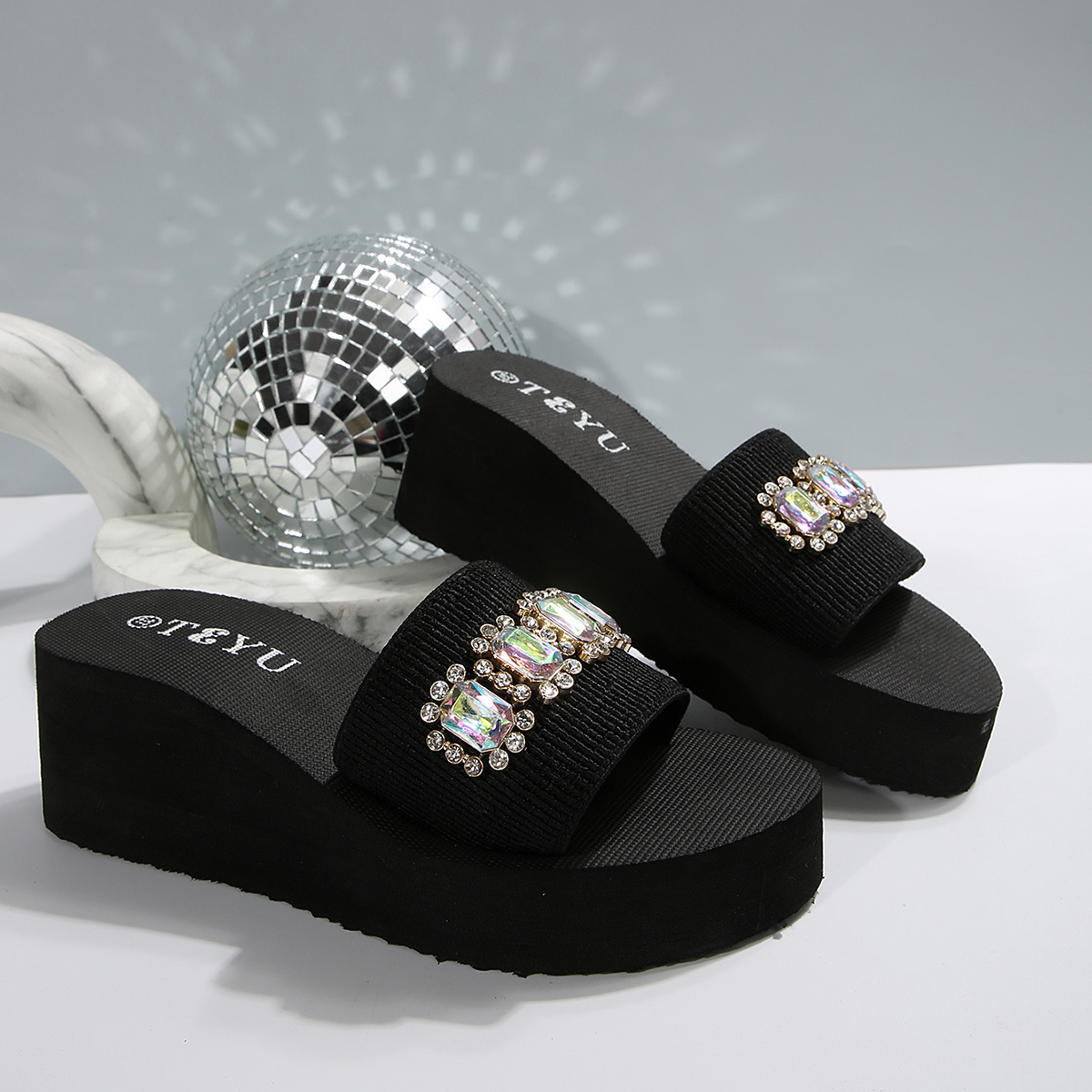 TEMU Women's Summer Fashion Rhinestone Decoration Slip-on Wedge Heel Sandals And Slippers Comfortable Foot Feel Suitable For Banquet Parties Walking